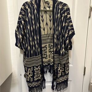 Navy and Cream Patterned Fringe Throw Kimono
